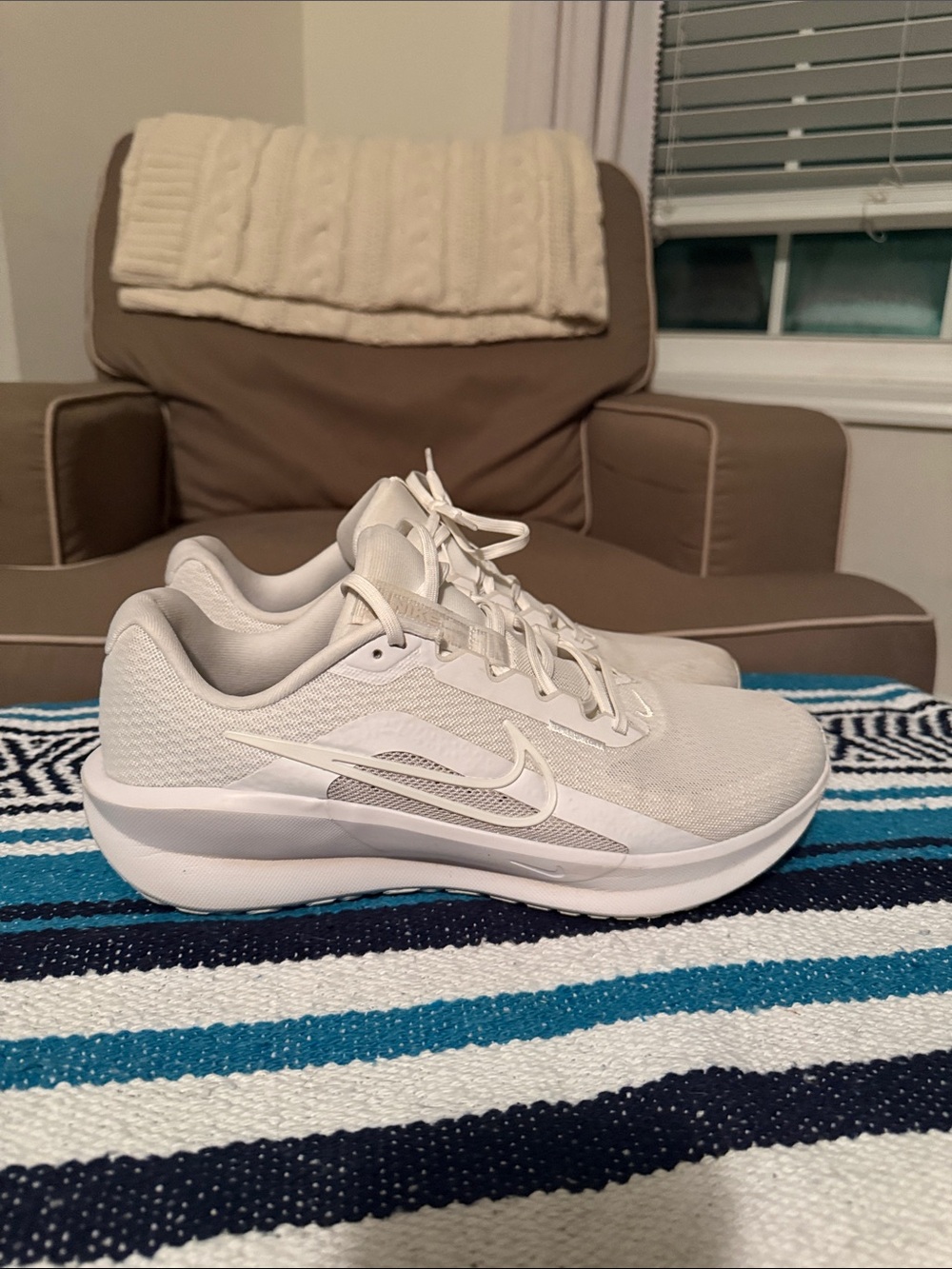 Nike Women’s Light Beige/White Training Sneakers